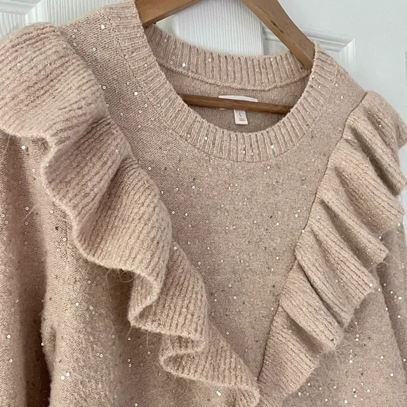 LC Lauren Conrad Ruffle Sweater Size L - Picture 5 of 8